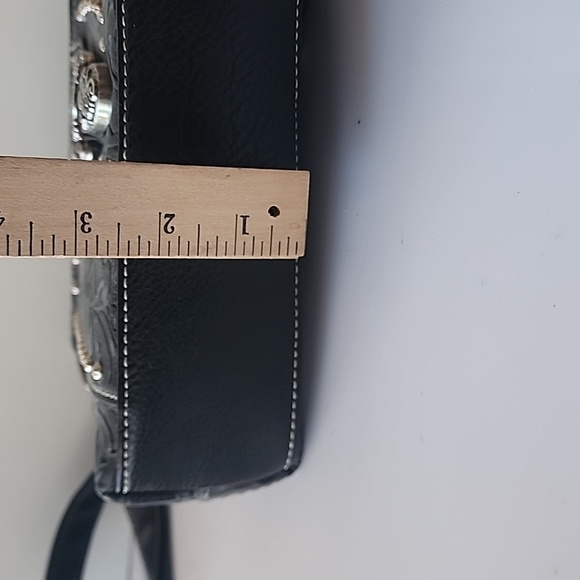 Black Purse/Bag. - Picture 12 of 12